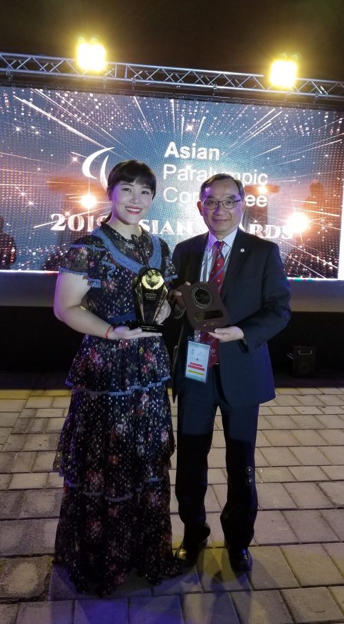 Martin Lam pictured with award